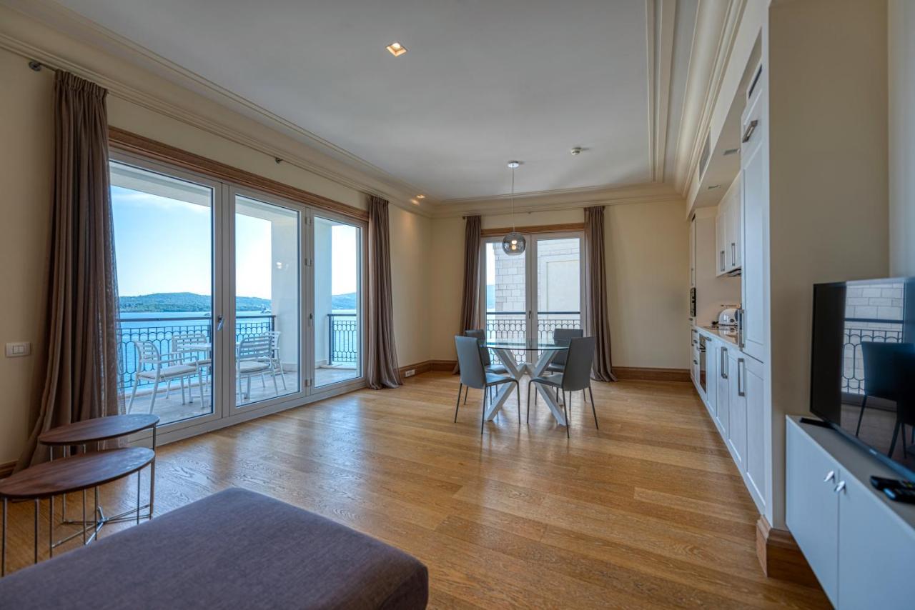 Porto Montenegro Residences ティヴァト エクステリア 写真