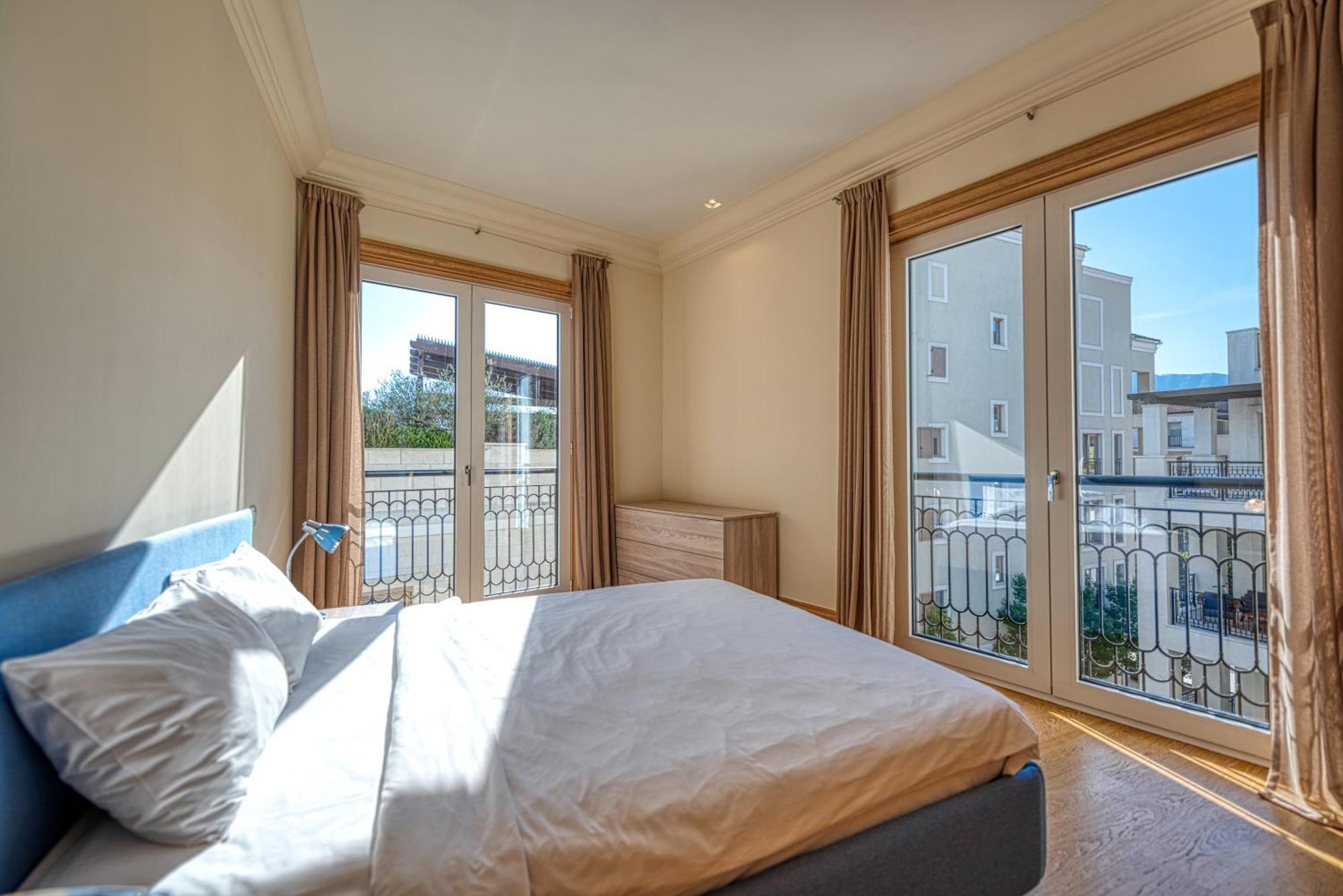 Porto Montenegro Residences ティヴァト エクステリア 写真