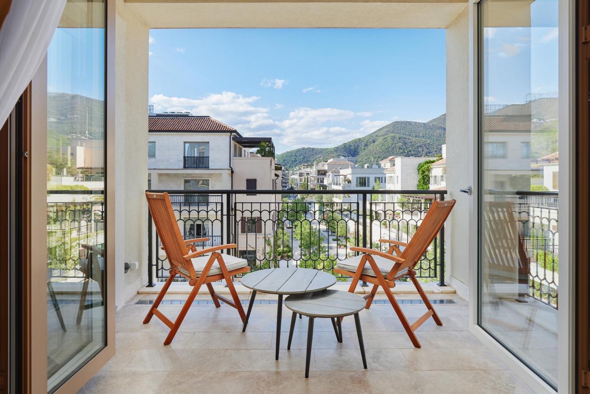 Porto Montenegro Residences ティヴァト エクステリア 写真