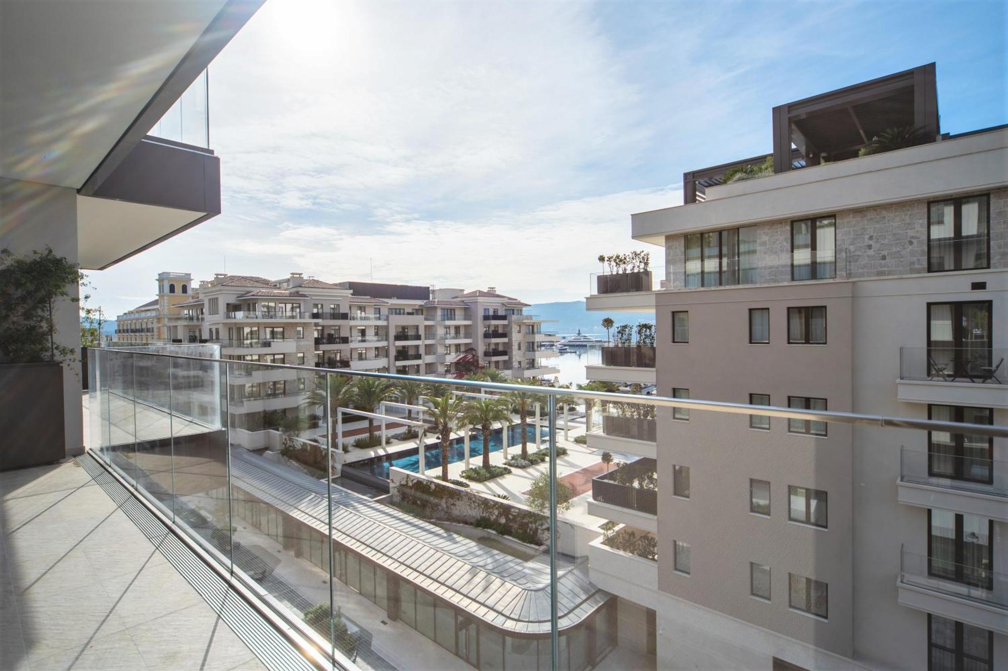 Porto Montenegro Residences ティヴァト エクステリア 写真