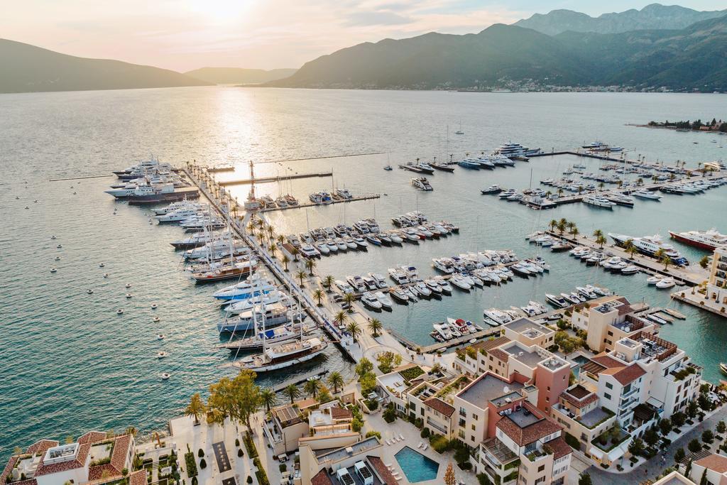 Porto Montenegro Residences ティヴァト エクステリア 写真