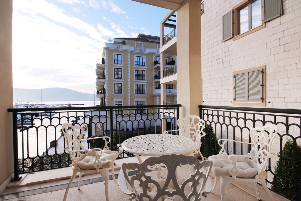 Porto Montenegro Residences ティヴァト エクステリア 写真